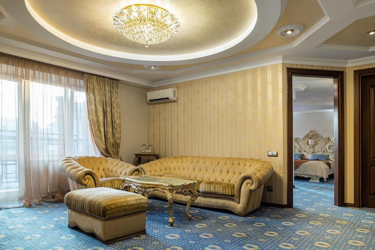 Eurohotel Lviv Eksteriør billede