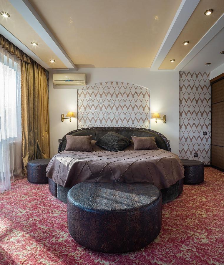Eurohotel Lviv Eksteriør billede